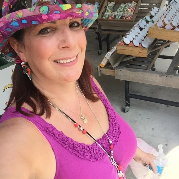 Meet your Posher, Anna - Picture 9 of 16